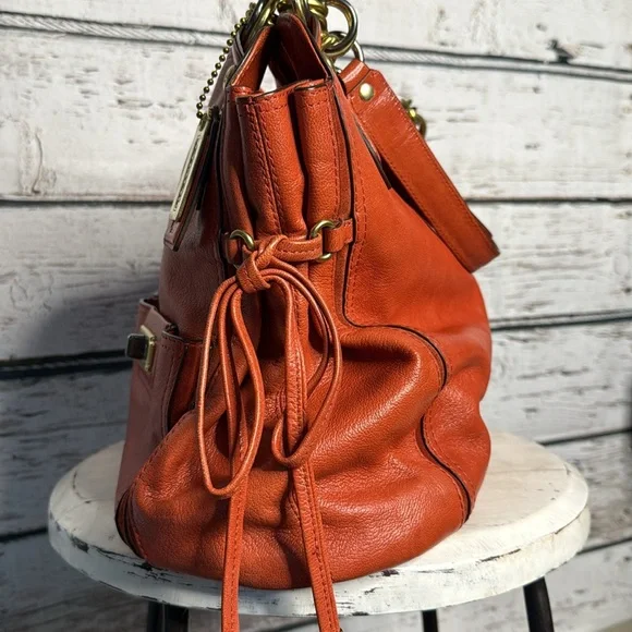 Coach Flagship Chelsea Curry Orange Leather Shoulder Bag - Picture 6 of 16